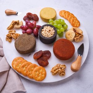 How to create vegan cheese board